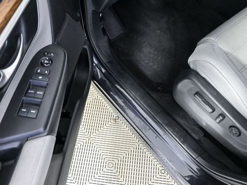 Used 2017 Honda CR-V EX image 8