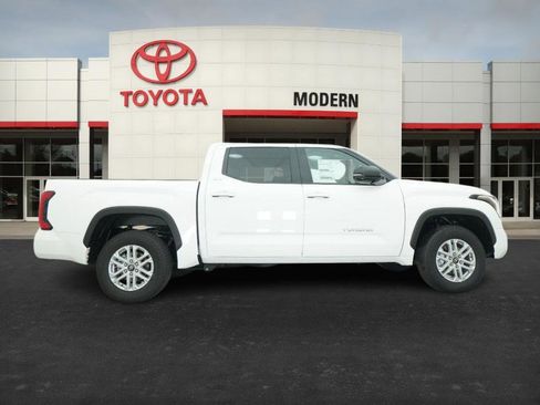 New 2026 Toyota Tundra SR5 image 26