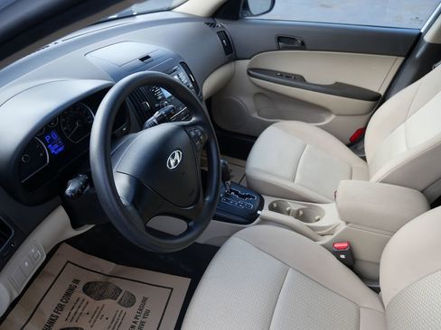 Used 2012 Hyundai Elantra GLS image 12