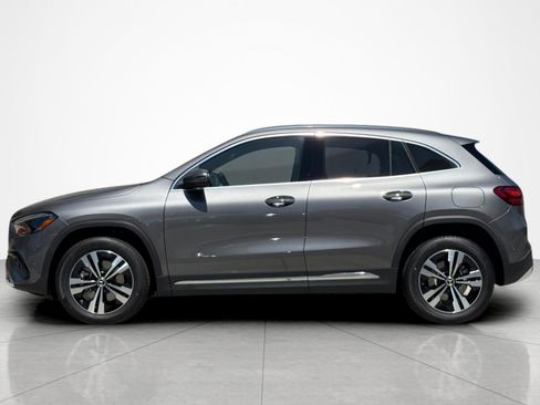 New 2026 Mercedes-Benz GLA 250 image 2