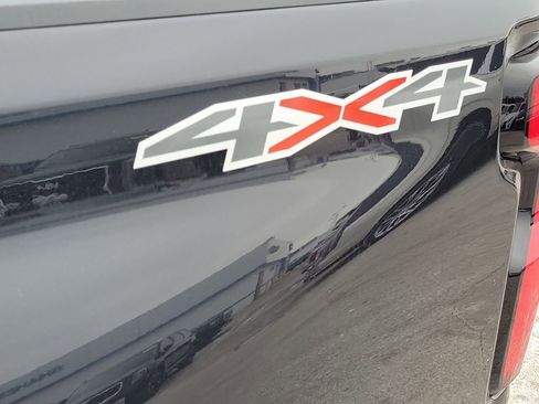 Certified 2024 Chevrolet Silverado 2500 LTZ w/ LTZ Convenience Package image 34