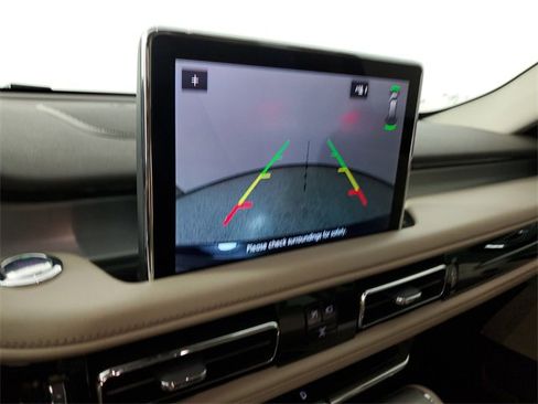 Used 2023 Lincoln Aviator 2WD image 29