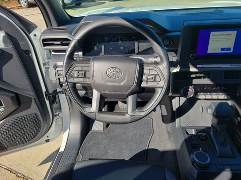 Certified 2024 Toyota Tacoma SR image 21