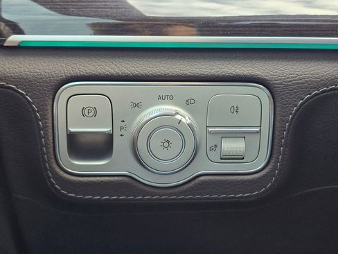 Certified 2023 Mercedes-Benz GLS 450 4MATIC w/ AMG Line Exterior image 39