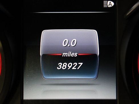 Used 2017 Mercedes-Benz AMG GT S image 18