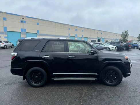 Used 2015 Toyota 4Runner Limited AWD/4WD image 16