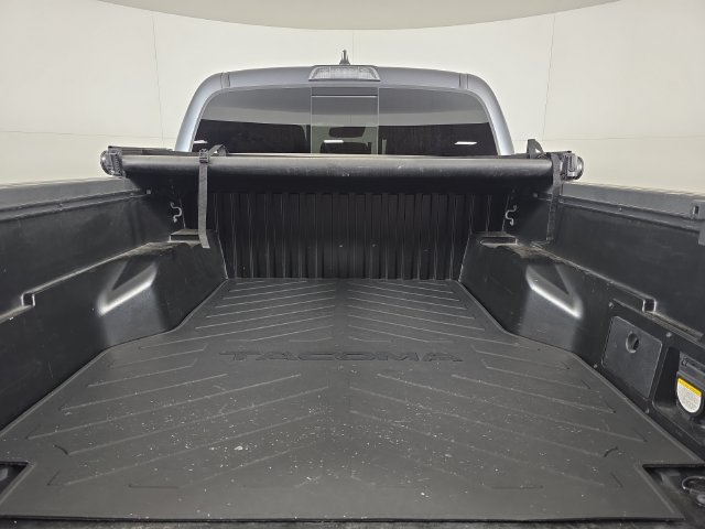 Used 2023 Toyota Tacoma TRD Off-Road w/ TRD Premium Off Road Package AWD/4WD image 12