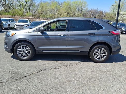 Used 2024 Ford Edge SEL AWD/4WD image 9