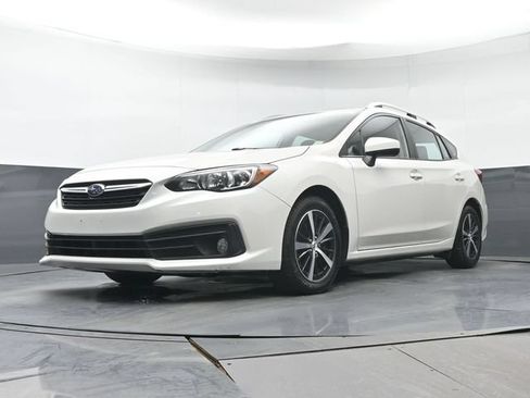 Used 2022 Subaru Impreza 2.0i Premium AWD/4WD image 30