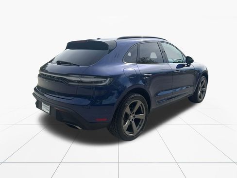 Used 2023 Porsche Macan Turbo AWD/4WD image 9