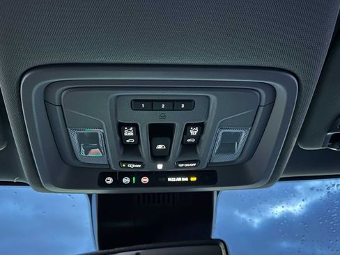 New 2026 GMC Sierra 2500 SLT w/ SLT Convenience Package image 29