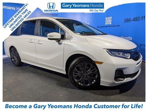 New 2026 Honda Odyssey Touring image 1