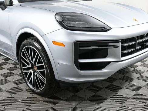New 2026 Porsche Cayenne Coupe image 45