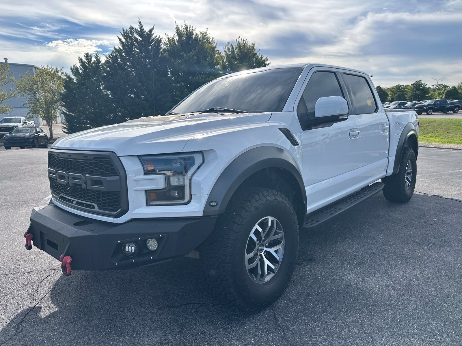 Used 2018 Ford F150 Raptor w/ Equipment Group 802A Luxury AWD/4WD image 1
