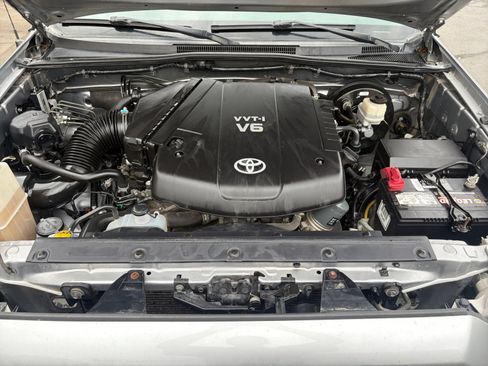 Used 2014 Toyota Tacoma 4x4 Double Cab w/ TRD Sport Package image 33