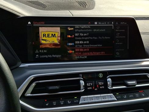 Used 2023 BMW X6 xDrive40i w/ Premium Package image 23