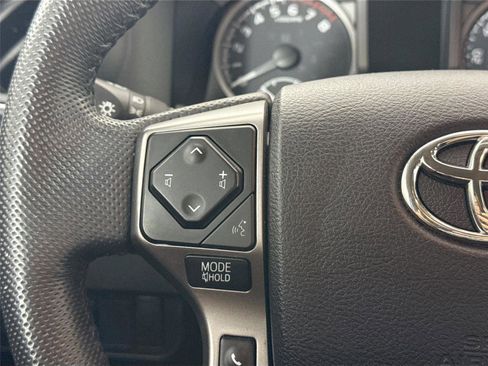 Certified 2022 Toyota Tacoma SR5 image 16