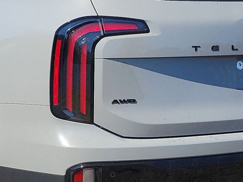 Used 2025 Kia Telluride SX Prestige X-Line image 11