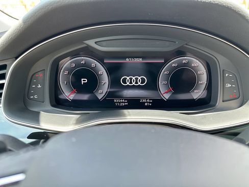 Used 2021 Audi Q7 2.0T Premium w/ Convenience Package AWD/4WD image 19