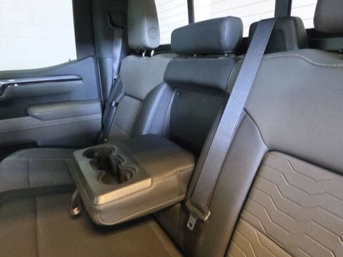 Used 2024 Chevrolet Silverado 1500 ZR2 w/ ZR2 Bison Edition AWD/4WD image 19