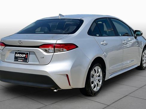 Used 2025 Toyota Corolla LE FWD image 13