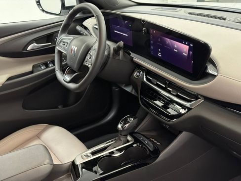 Used 2025 Buick Envista Avenir image 10