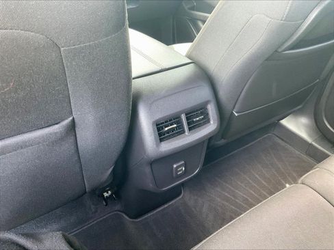Used 2021 GMC Terrain SLE FWD image 24