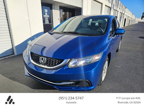 Used 2014 Honda Civic LX image 2