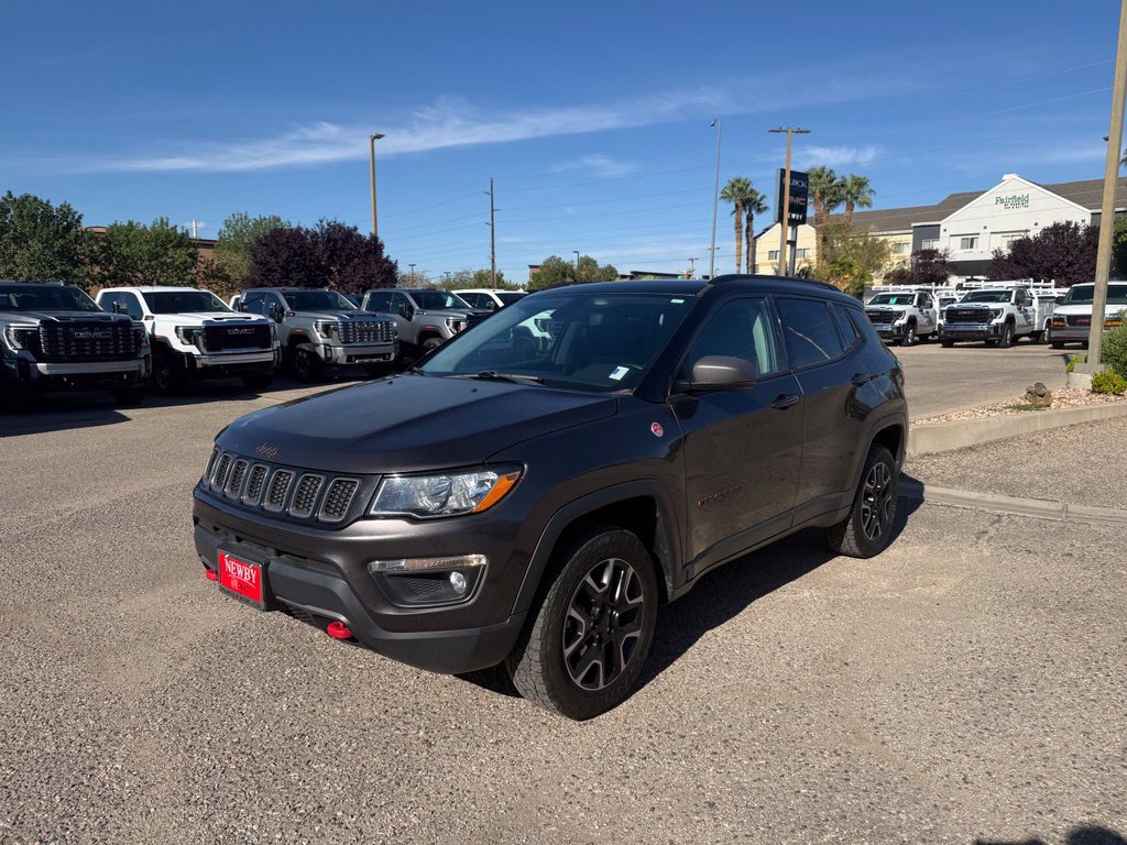 Used 2019 Jeep Compass Trailhawk w/ Leather Interior Group AWD/4WD image 1