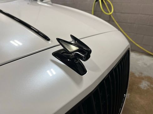 Used 2022 Bentley Flying Spur V8 image 42