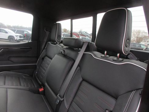 New 2026 GMC Sierra 1500 AT4X w/ AT4X AEV Edition image 15