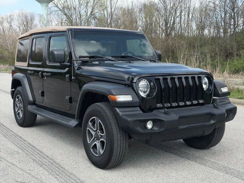 Used 2020 Jeep Wrangler Unlimited Sport AWD/4WD image 28