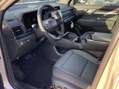 New 2026 GMC Terrain AT4 w/ LPO, Floor Liner Package AWD/4WD image 29