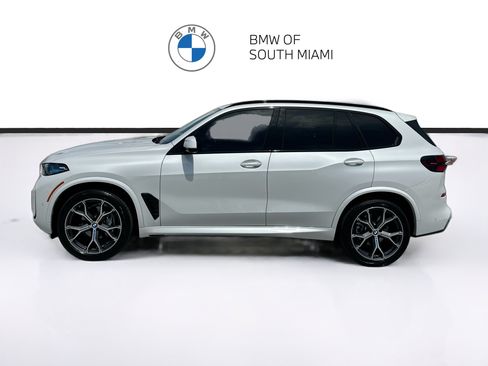 Used 2026 BMW X5 sDrive40i w/ M Sport Package RWD image 4