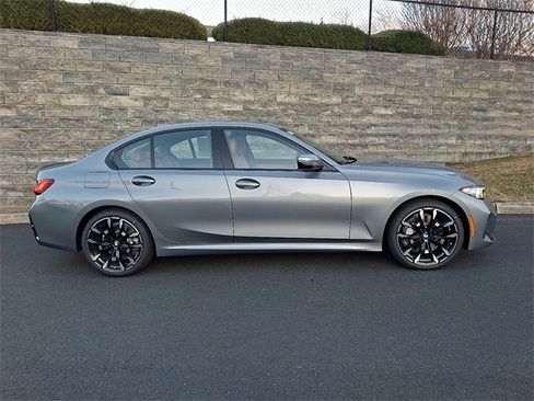 New 2026 BMW 330i xDrive Sedan w/ M Sport Package image 7