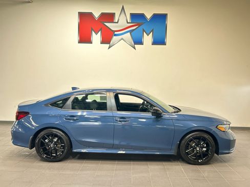 Used 2026 Honda Civic Sport image 2