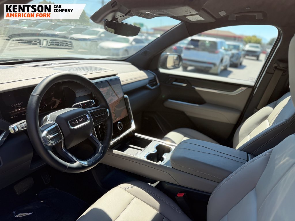Used 2026 GMC Acadia Elevation w/ Elevation Premium Package AWD/4WD image 30