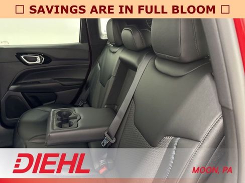 New 2026 Jeep Compass Latitude image 16