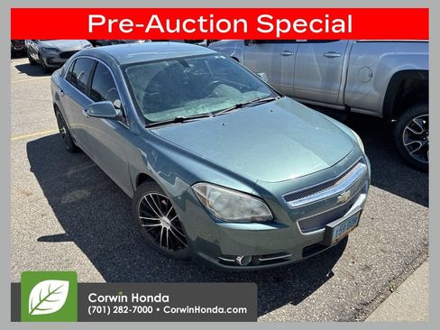 Used 2009 Chevrolet Malibu LTZ w/ HFV6 Engine Package FWD image 1