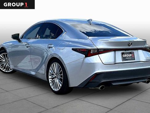 Certified 2022 Lexus IS 300 w/ Premium Package image 10