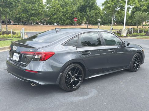 Used 2024 Honda Civic Sport image 9