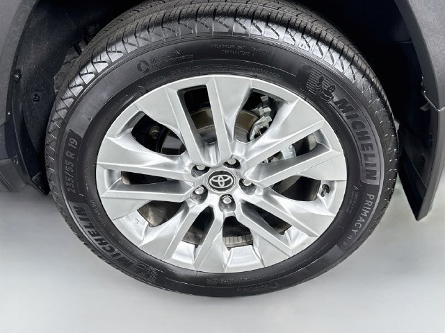 Certified 2025 Toyota RAV4 XLE Premium w/ Weather Package FWD image 33