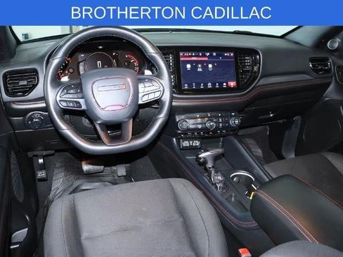 Used 2025 Dodge Durango GT AWD/4WD image 26