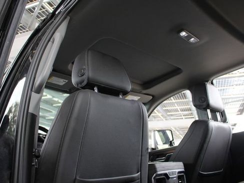 Used 2024 GMC Sierra 2500 Denali w/ Denali Reserve Package image 31