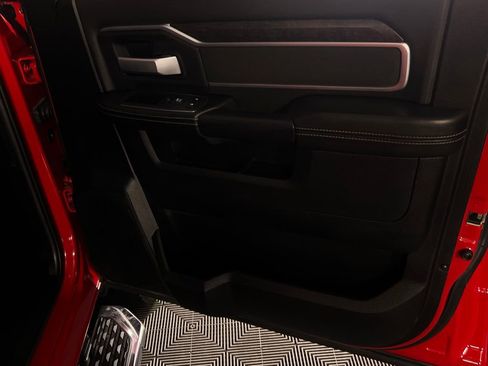 Used 2024 RAM 2500 Big Horn w/ Bed Utility Group image 29