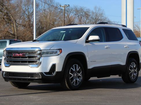 Used 2020 GMC Acadia SLT image 3