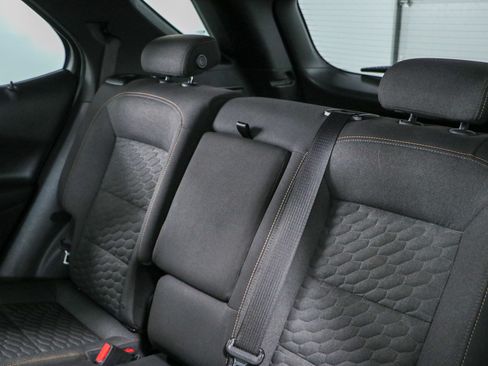 Used 2019 Chevrolet Equinox LT FWD image 24