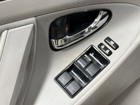 Used 2009 Toyota Camry LE FWD image 20