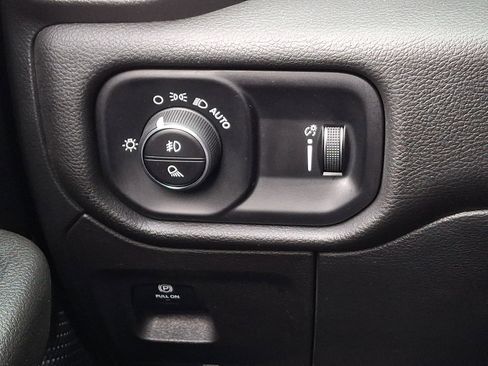 Certified 2023 RAM 1500 Big Horn w/ Trailer Tow Group image 23