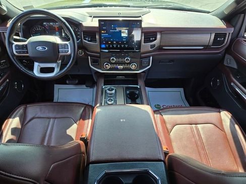 Used 2024 Ford Expedition Max Limited AWD/4WD image 15